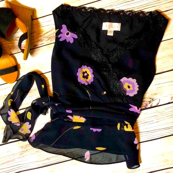 Floral Wrap Top Casual Corner Posey Blouse - Picture 2 of 7